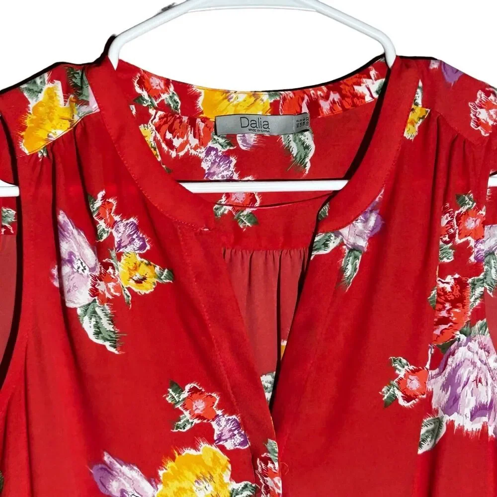 DALIA Women’s Floral Romper Dress Shorts Sleeveless V-Neck Coral Orange Size 2